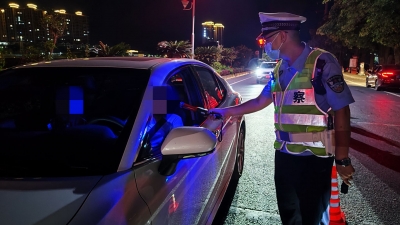 我市交警部门开展“异地用警，交叉执法”行动