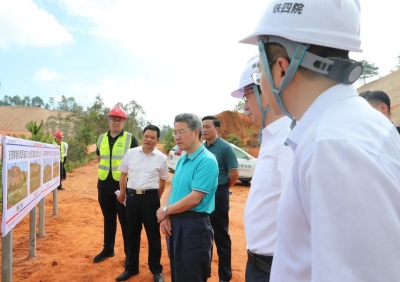 朱少辉率队调研山水林田湖草沙一体化保护与修复推进工作