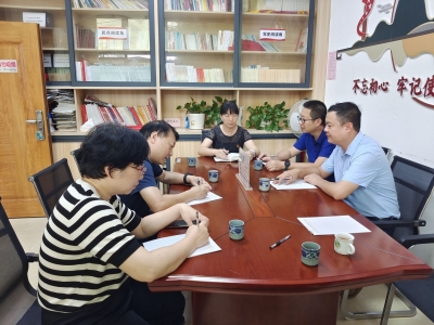 中建一局梅州医院项目部到黄泥墩社区开展迎七一主题活动