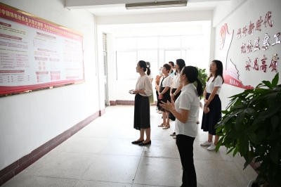 梅江区党群政府系统开展模范机关建设比学赶超活动