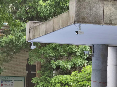 煤气瓶送错楼栋，想查监控发现设备瘫痪！物业：全面更新