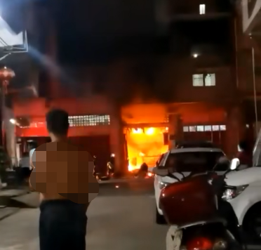 300多只鸡鸭命丧火海！大埔高陂一活禽店煤气瓶起火…