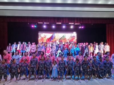 毛里求斯举办《客家之音》晚会，6个国家200多名演员弘扬客家文化