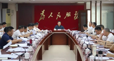 大埔县召开县政府党组（扩大）会议和县政府常务会议