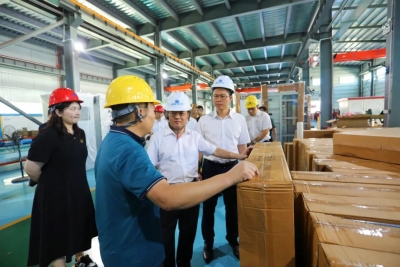 温助民、王锋率队调研实体经济项目落地建设工作丨全心全意抓项目 为经济高质量发展注入新动能