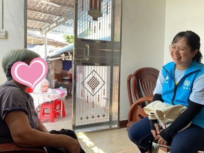 圆梦微心愿，微光暖人心！梅江区西阳社工为困境儿童和老人点亮微心愿