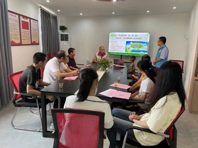 梅江区金山街道小溪唇社区开展青少年积极教育成长小组活动