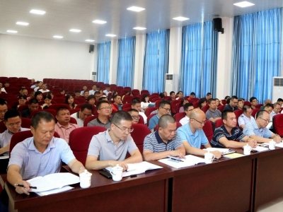 大埔县召开培育“四上”企业税收金融政策宣讲会