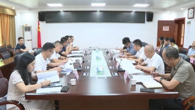 周小勇到平远县发改局、住建局调研