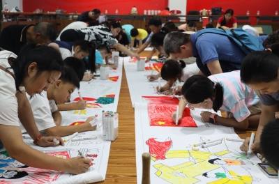 “闪闪红星”润童心！他们在这里度过了一段难忘的亲子时光