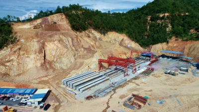 平远县长田镇：强保障优服务 提速度快发展  