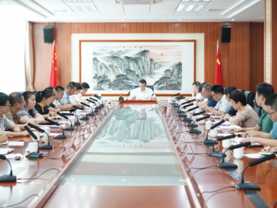 梅江区召开社区矫正委员会第二次会议