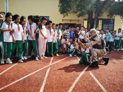 爱国强军正“萌芽”！平远仁居镇国防教育课堂有干货