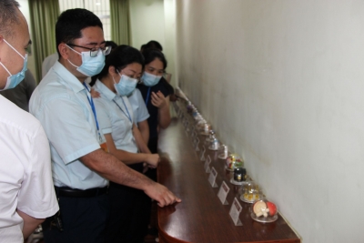 企业员工走进市戒毒所，“零距离”接受禁毒警示教育