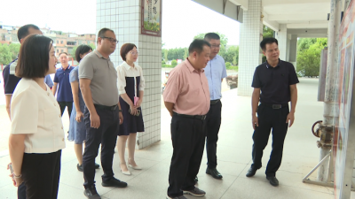 省地方志办调研组到兴宁调研驻镇帮镇扶村和地方志工作