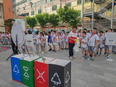 趣味游戏学知识！城市生活垃圾分类宣传系列活动走进鸿都小学