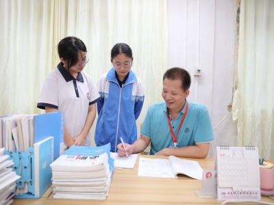 梅县区高级中学高中数学教师王春松：“当老师是一件很幸福的事！”