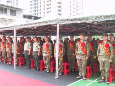 欢送新兵入伍！今日，平远31名热血男儿奔赴军营