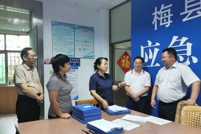 梅州市人大常委会领导到挂钩县（市、区）督导检查台风防御工作