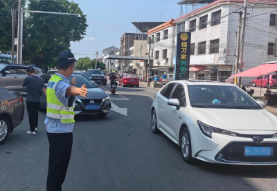 梅州公安：护航平安出行 共建文明秩序