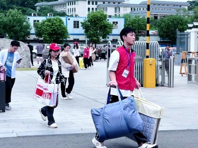 广东梅州职业技术学院“萌新”今日报到