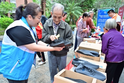 送健康、送欢乐！今日重阳，梅江区这个社区充满暖意