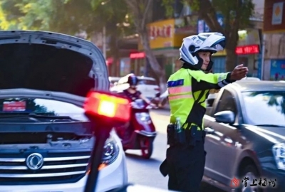 “安全+满意”！梅州交警假期暖心服务保障出行