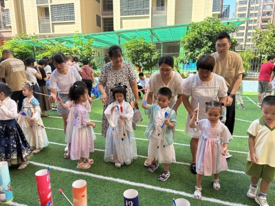 照片墙丨萌娃庆中秋