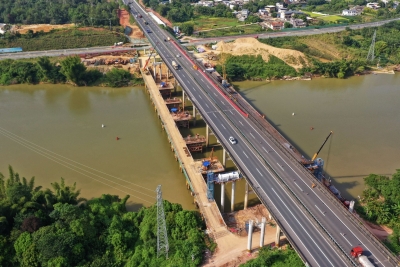 加速跑！汕梅高速改扩建项目全力拉满建设“进度条”