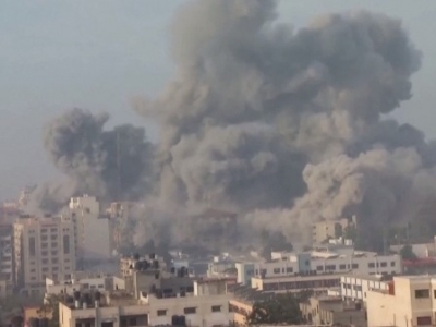 巴以新一轮冲突已致双方超2800人死亡