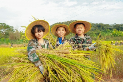 探索大思政课育人新模式！我市教育部门持续擦亮“红色思政+客家+N”育人品牌 