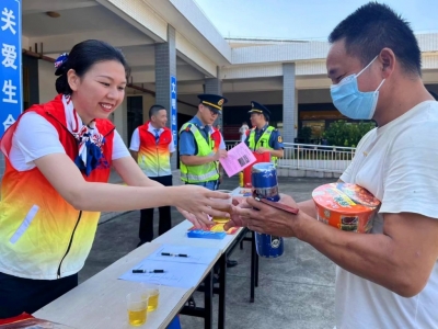 梅平高速这名95后，获评广东“最美公路人”！