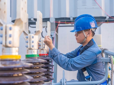 梅州首座GIS智能变电站在梅州经开区建成！为企业发展提供坚强电能保障