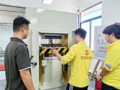 加贝实业黄金首饰加工项目今日投产！梅州综保区成功开展黄金保税加工业务