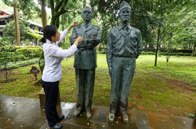 金句海报丨重温习主席关于中美关系的四句话