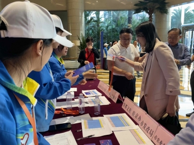 海内外客商嘉宾陆续抵梅报到，第六届世界客商大会即将开幕