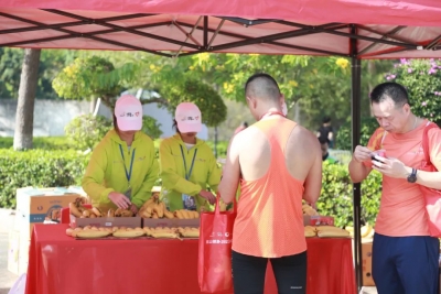 优质、高效、暖心！3500名志愿者护航2023梅州马拉松赛