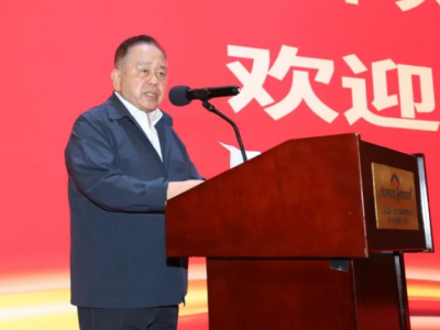 全国政协原常委、中国侨联副主席、香港裕华国货有限公司董事长余国春：凝侨心助推梅州高质量发展