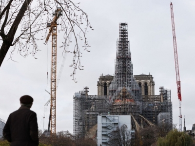 法国总统：巴黎圣母院将于2024年12月8日开放