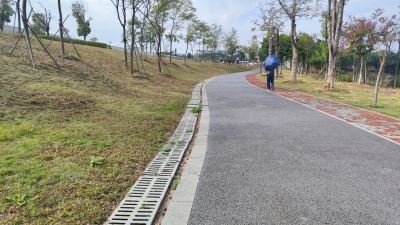 新闻追踪：剑英公园受损设施整改修复