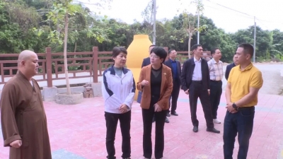 蔡雪嫦到丰顺专题调研加强宗教活动场所规范化管理和依法治理水平工作