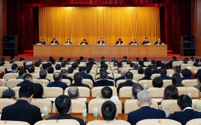 全市宣传思想文化工作暨网络安全和信息化工作会议召开：勇担新的文化使命 提升管网治网建网水平 为梅州苏区振兴发展提供强大的思想保证舆论支持