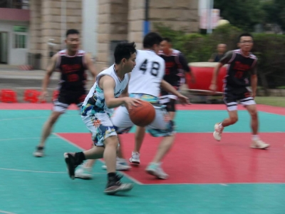 梅州军分区“国防·强军杯”篮球赛，火热开赛！