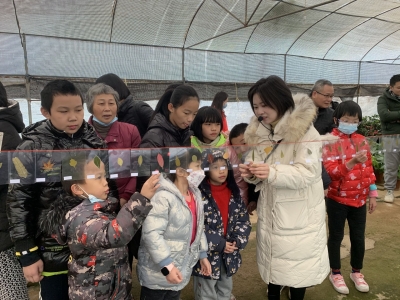 追寻红色记忆、探索自然奥秘...梅江区这场亲子研学活动很“有料”