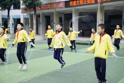 多彩课间 快乐运动！梅州各中小学积极开展课间活动 