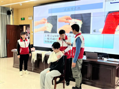文明城市创建丨关爱生命 救在身边！梅江区举行红十字救护员培训班