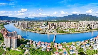 以头号力度打造“百千万工程”典型县——中国共产党蕉岭县第十四次代表大会第四次会议暨县委经济工作会议报告解读 