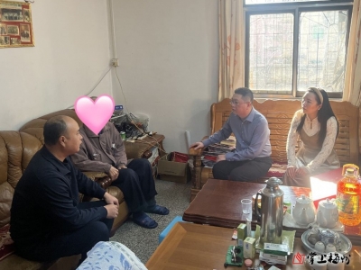 梅江区委统战部凝聚新阶力量慰问困难群众