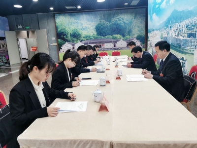 市八届人大财经委员会召开第十三次会议