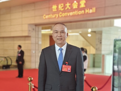 广东省两会·梅州声音丨省人大代表黄烁丹建议开展《广东省母婴保健管理条例》执法检查：促进妇幼健康事业高质量发展